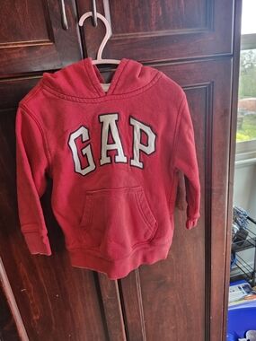 VINTAGE GAP Red Kids Hoodie with White Logo Letters